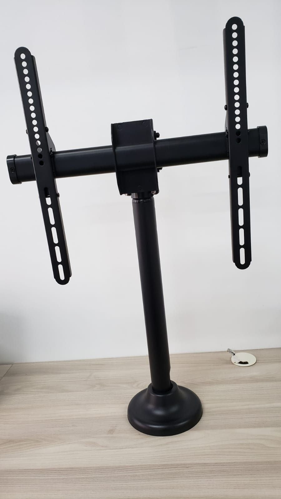 Suporte de Mesa para TV LED / Monitor 37" até 60" FT-44MG Fixatek - Fixatek